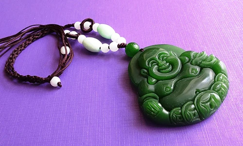 Video: Trang sức may mắn giúp hóa giải tai kiếp cho 12 con giáp 