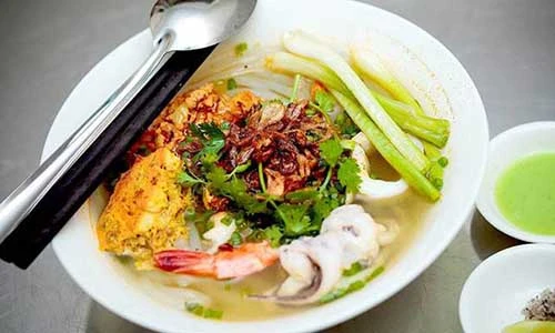 Video: Cách làm bánh canh hải sản đơn giản thơm ngon