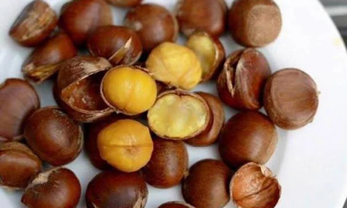 Video: Món ăn từ hạt dẻ bổ thận, hoạt huyết nhiều người không biết