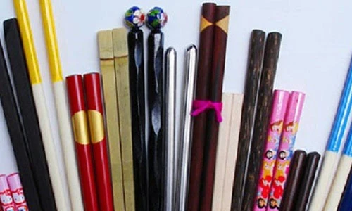 Video: 90% người dùng đũa sai cách, có thể gây ung thư