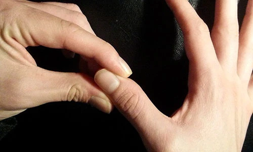 Video: Bóp 10 đầu ngón tay, tuyệt chiêu kỳ diệu đánh bật bệnh nan y