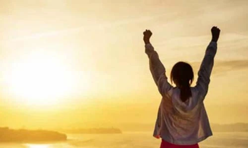 Video: 9 lý do cực thuyết phục giúp bạn dậy sớm mỗi sáng