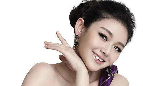 Video: Xóa sổ mụn đầu đen sau 1 đêm chỉ bằng hai thứ rẻ tiền