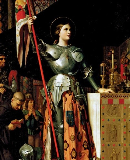 Do là phụ nữ và xuất thân từ nông dân nên Jeanne ban đầu không được các tướng sĩ ở Orleans chào đón và tin rằng có thể giúp xoay chuyển tình hình chiến sự. Tuy vậy, Jeanne vẫn ra chiến trường khi khoác trên người bộ áo giáp và cưỡi chiến mã màu trắng. Bà từng bước trở thành thủ lĩnh cả về mặt quân sự lẫn tinh thần của binh lính Pháp khi 17 tuổi. Ảnh: G. Dagli Orti—DeAgostini/Getty Images.