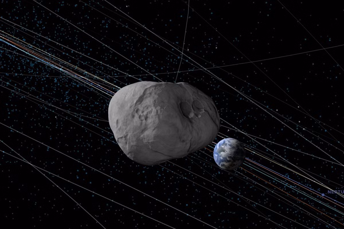 Nếu 2024 YR4 đâm vào mặt hướng về Trái đất của Mặt trăng (tức là có xác suất khoảng 50/50) thì có tới 10% mảnh vỡ này có thể bị lực hấp dẫn của hành tinh xanh kéo vào trong những ngày tiếp theo. Ảnh: NASA.