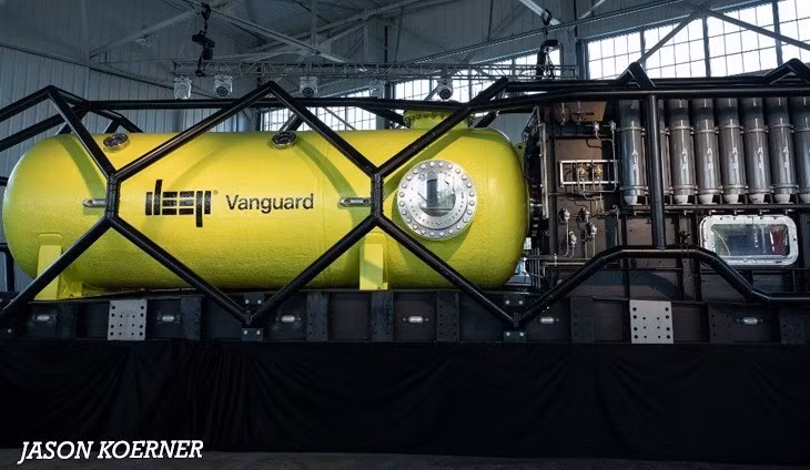 Theo công ty DEEP, việc dành thời gian trên Vanguard sẽ giúp các nhà khoa học nghiên cứu toàn diện hơn và quan sát sinh vật biển theo thời gian thực. Điều này có thể cách mạng hóa các lĩnh vực như phục hồi rạn san hô, theo dõi khí hậu, thậm chí đào tạo phi hành gia cho các sứ mệnh không gian trong tương lai. Ảnh: Jason Koerner.