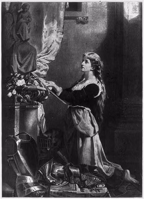 Hàng ngàn phụ nữ bị bắt giữ và đưa ra xét xử ở các phiên tòa. Dưới sự giám sát của quan tòa, các bị cáo phải cởi bỏ toàn bộ y phục trên người để kiểm tra. Nếu họ có bất kỳ mụn cóc, nốt ruồi hoặc vết bớt "đáng ngờ" nào cũng có thể bị tra tấn để thú tội. Sau đó, những phụ nữ bị kết tội là phù thủy và nhận án tử hình. Ảnh: Library of Congress Digital Collections.