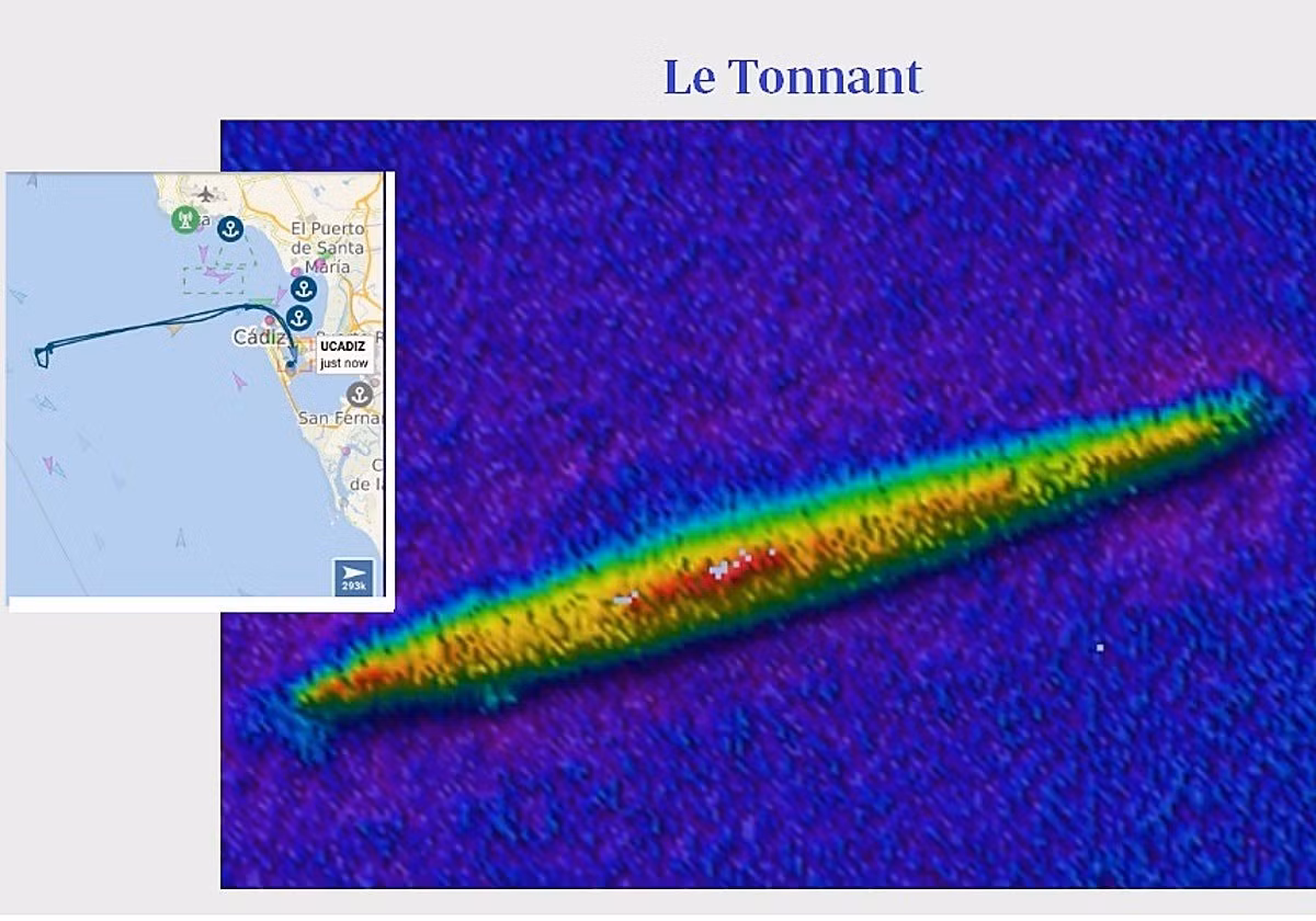 Trong tình hình ấy, 30 trong tổng số 72 thủy thủ ở lại trên tàu ngầm Le Tonnant và nhiều khoang chứa nước đã bị phá hỏng. Ảnh: Ubo/lavozdigital.es.