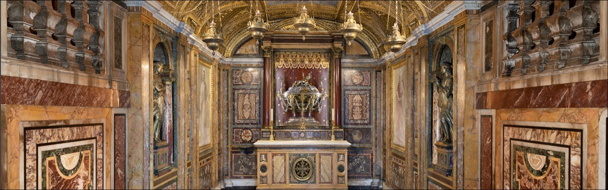 Khoảng năm 400, Thánh Jerome cũng nhắc đến Máng cỏ Thánh và các cuộc hành hương đến Hang động Giáng sinh, xác nhận địa điểm tôn kính tại Bethlehem. Kể từ khi được đưa đến Rome vào thế kỷ thứ 7, máng cỏ vẫn được lưu giữ tại nhà thờ Santa Maria Maggiore. Ảnh: basilicasantamariamaggiore.va.