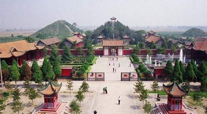 Lăng mộ Đường Cao Tông Lý Thế Dân.