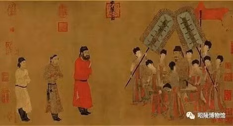 Những bức bích họa trong mộ Vi Quý Phi.