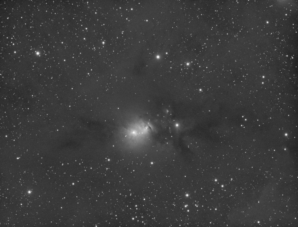 Một số ý kiến cho rằng, những vụ bùng phát đột ngột trong hoạt động của luồng vật chất là do một lượng lớn khí rơi xuống một ngôi sao trẻ. Ảnh: caprileobservatory.com.