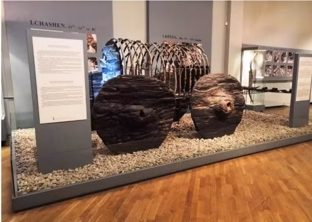 Hiện các chuyên gia chưa thể khẳng định xe ngựa có mái che được phát minh ở Armenia hay đến từ Mesopotamia ở phía nam hoặc thảo nguyên Nga ở phía bắc. Ảnh: Palickap/CC BY 4.0.