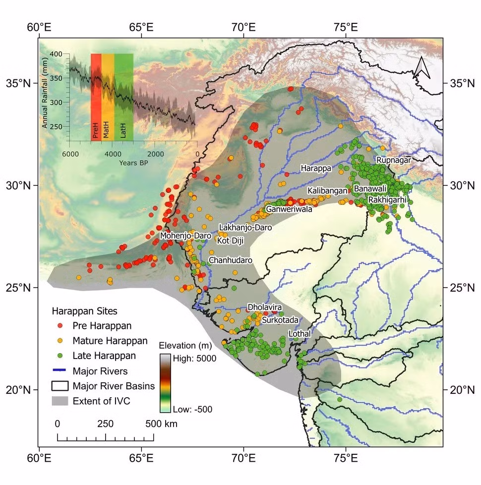 Người dân của nền văn minh thung lũng Indus đã xây dựng nhiều thành phố, bao gồm Harappa và Mohenjo Daro, với hệ thống quản lý nước phức tạp. Họ cũng đã tạo ra một loại chữ viết mà các học giả hiện đại vẫn chưa giải mã được. Ngoài ra, họ đã đến Lưỡng Hà để tiến hành các giao thương. Ảnh: Vimal Mishra et al.