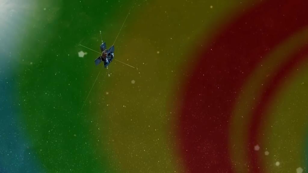 Khi rơi trở lại khí quyển, phần lớn cấu trúc của vệ tinh Van Allen Probe A sẽ bốc cháy và phân rã do ma sát với khí quyển. Dù vậy, một số bộ phận của vệ tinh này có thể còn sót lại và rơi xuống mặt đất. Ảnh: Johns Hopkins Applied Physics Laboratory / YouTube.