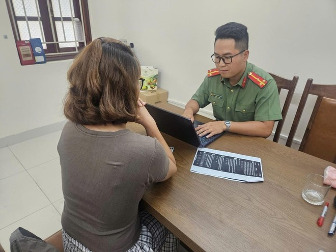 Cơ quan công an làm việc với chị H