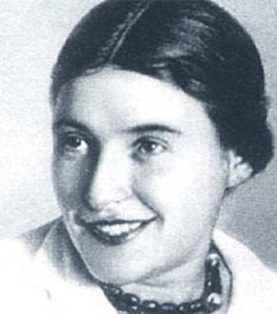 Bà Katya Maximova - Vợ nhà tình báo Richard Sorge.