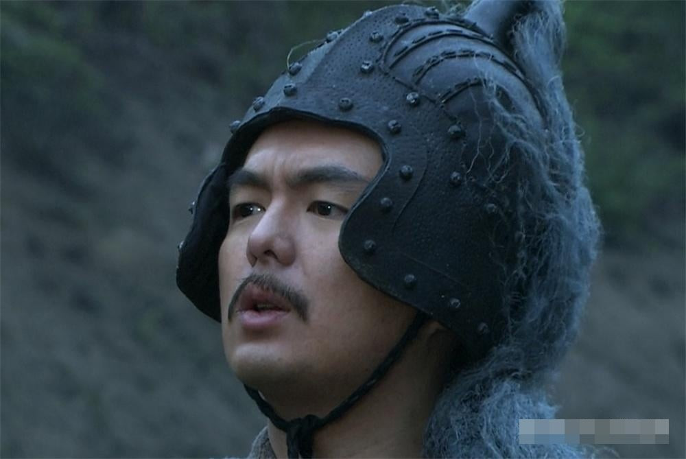 Quan Bình thừa hưởng sự dũng mãnh của "võ thánh", thực lực không hề kém cạnh. (Ảnh: Sohu)