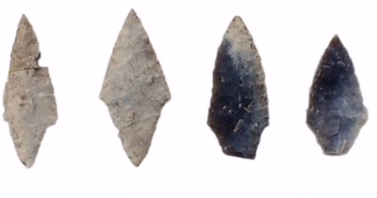 Một nghiên cứu gần đây đã hé lộ những hiểu biết mới về cuộc sống của người dân thời Đồ đá. Các chuyên gia cho biết những công cụ bằng đá cũng được chôn cùng phụ nữ và trẻ em giống như nam giới. Ảnh: Ancient origins.