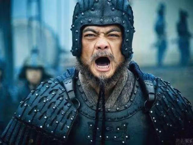 Kể từ khi làm việc cho Tào Tháo, mãnh tướng Trương Liêu chứng tỏ bản lĩnh cầm quân đánh trận khi liên tiếp lập được nhiều chiến công trong các trận đánh lớn nhỏ khác nhau. Theo đó, ông được xếp vào hàng "Ngũ hổ tướng nhà Ngụy".