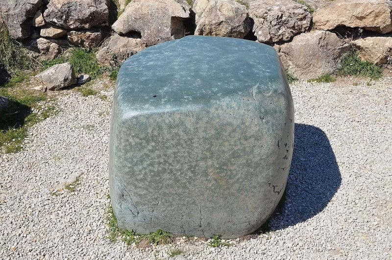 Hattusa nằm gần làng Boğazköy ngày nay thuộc tỉnh Çorum của Thổ Nhĩ Kỳ. Đây là một trong những thành phố hùng mạnh nhất cuối thời Đồ đồng và từng là kinh đô của đế chế Hittite từ khoảng năm 1650 trước Công nguyên đến khoảng năm 1200 trước Công nguyên. Ảnh: Wikimedia Commons.