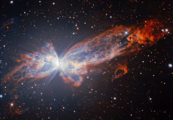 Bức ảnh “con bướm vũ trụ” tuyệt đẹp được kính thiên văn Gemini South chụp vào tháng trước. Hình ảnh tinh vân hình con bướm còn được gọi là NGC 6302, Bug Nebula hay Caldwell 69. Ảnh: International Gemini Observatory / NOIRLab / NSF / AURA / J. Miller &amp; M. Rodriguez, International Gemini Observatory &amp; NSF’s NOIRLab / T.A. Rector, University of Alaska Anchorage &amp; NSF’s NOIRLab / M. Zamani, NSF’s NOIRLab.