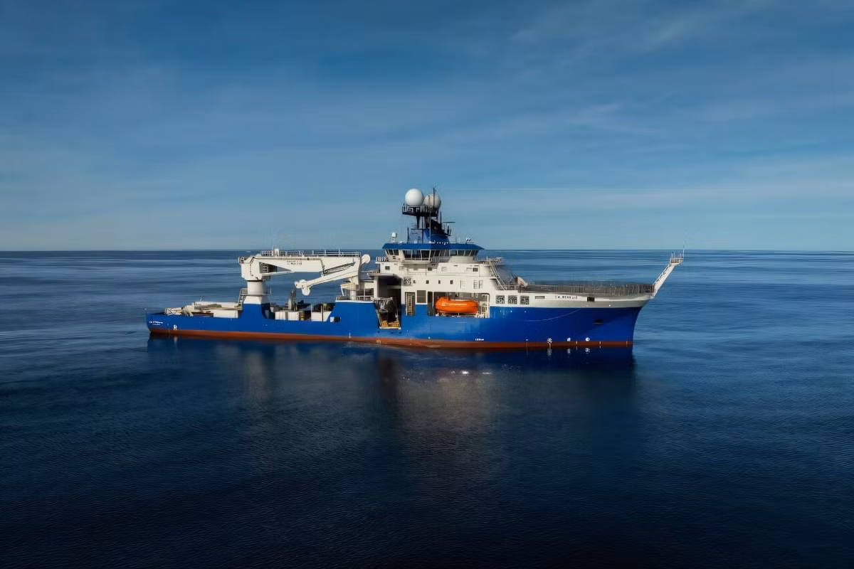 Các nhà khoa học Argentina đã phát hiện sao biển màu cam này ở vùng biển sâu ngoài khơi Mar del Plata. Hình dáng đặc biệt của nó đã khiến cộng đồng mạng đặt biệt danh là estrella de mar “culona” (tạm dịch: sao biển mông to) và so sánh với nhân vật Patrick Star trong phim hoạt hình SpongeBob SquarePants. Ảnh: Phys.