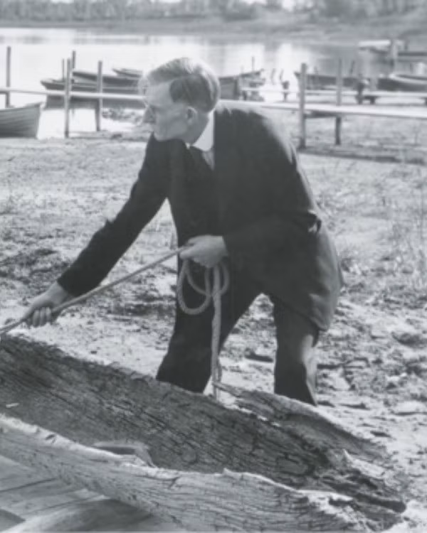 Theo phó giáo sư Mikael Fauvelle kiêm nhà nghiên cứu tại Khoa Khảo cổ học và Lịch sử Cổ đại thuộc Đại học Lund ở Thụy Điển, giới nghiên cứu thừa nhận rộng rãi rằng, con người đã sử dụng thuyền ít nhất từ ​​khi người Homo sapiens (tức người hiện đại) đến Australia. Ảnh: saltyhull.com.