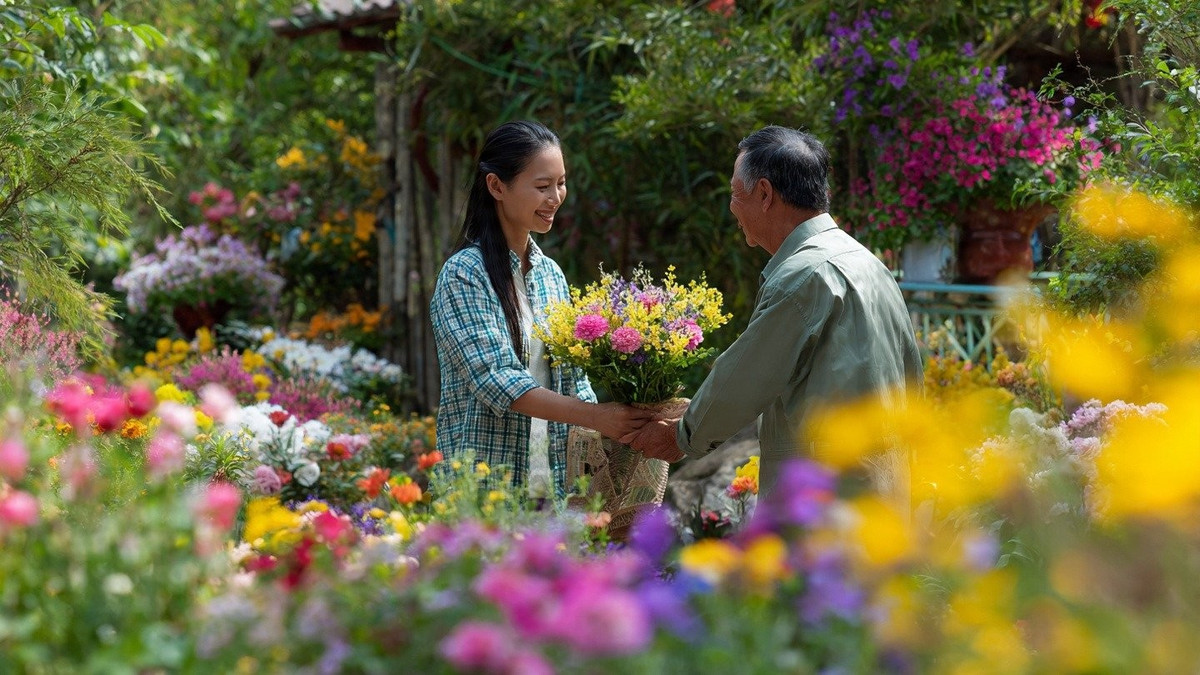 Lời chúc Ngày Quốc tế Đàn ông 19/11 dành cho bố: Cảm ơn cha đã sinh ra con và nâng đỡ con trưởng thành!