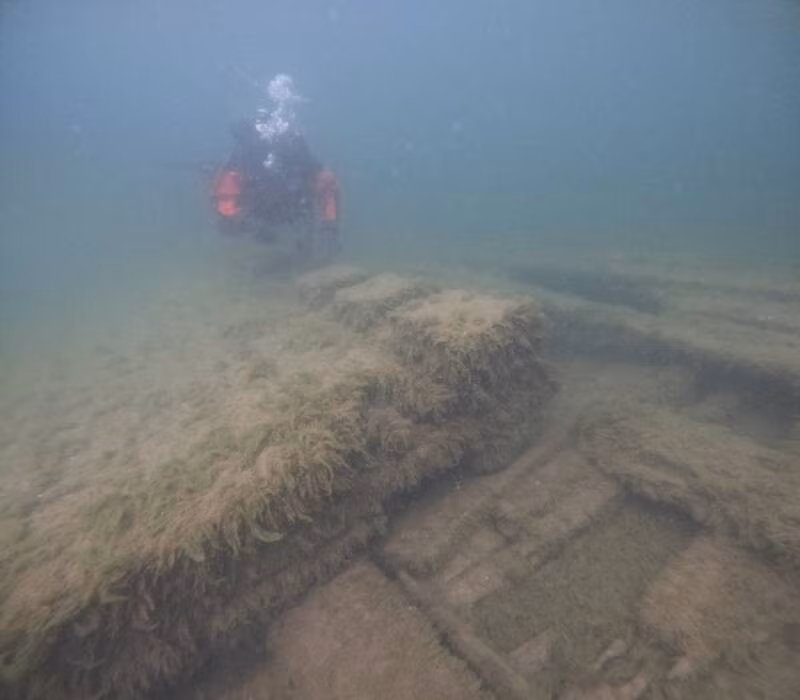 "Chúng tôi rất vui mừng và ngạc nhiên khi không ai tìm thấy xác tàu đắm này vì nó rất lớn và ở độ sâu khoảng 7,3m bên dưới mặt hồ Michigan", ông Olson chia sẻ. Ảnh: Wisconsin Historical Society.
