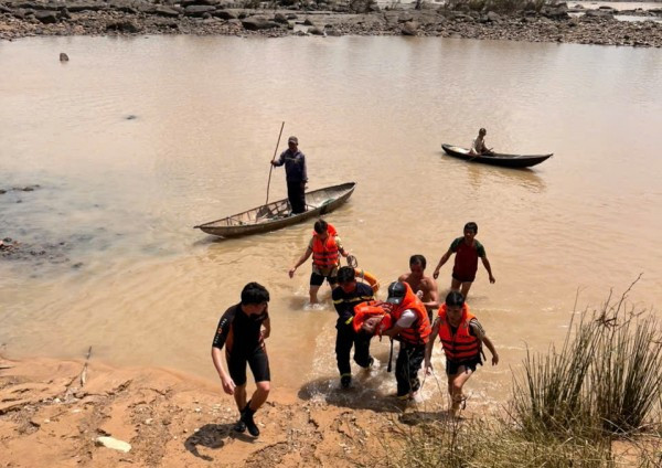 Thi thể nạn nhân thứ hai được tìm thấy lúc 10h20&apos; sáng 14/9.