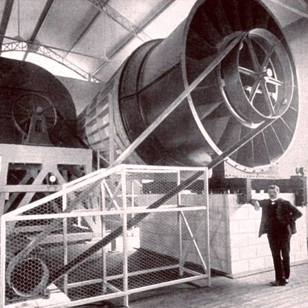 Những dự án thành công này đã giúp tên tuổi của kỹ sư Gustave ngày càng được biết đến nhiều hơn. Đến năm 1879, Eiffel và Seyrig hủy bỏ quan hệ đối tác và tách ra làm riêng. Ảnh: wonders-of-the-world.net.