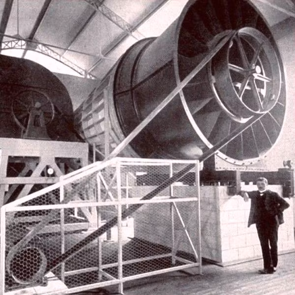 Những dự án thành công này đã giúp tên tuổi của kỹ sư Gustave ngày càng được biết đến nhiều hơn. Đến năm 1879, Eiffel và Seyrig hủy bỏ quan hệ đối tác và tách ra làm riêng. Ảnh: wonders-of-the-world.net.