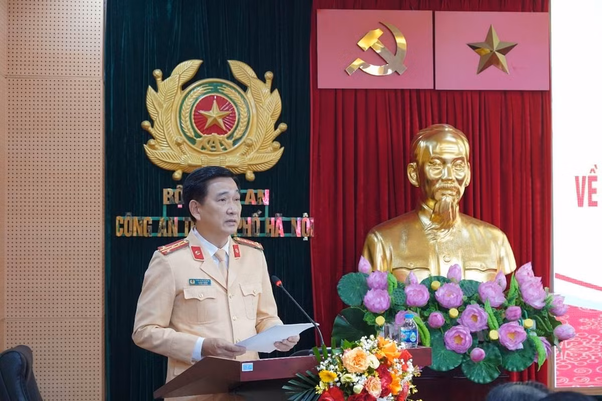 Đại tá Trần Đình Nghĩa - Trưởng phòng CSGT, Công an TP Hà Nội.