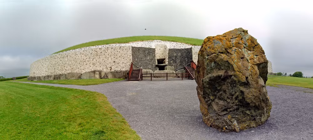 Dù vậy, các nhà nghiên cứu chưa thể xác định người này có thực sự là một vị vua hay chỉ là một người có địa cao trong xã hội khi đó. Ảnh: voicesfromthedawn.com.