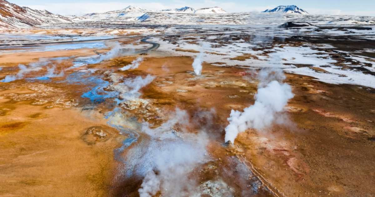 Cao nguyên Salma có niên đại khoảng 40 triệu năm. Điều này có nghĩa là luồng hơi Dani cũng có tuổi đời ít nhất là như vậy. Thời điểm này trùng với vụ va chạm giữa mảng Ấn Độ và Á - Âu. Ảnh: Getty Images | Anton Petrus.