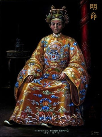 Vua Minh Mạng, cũng gọi là Minh Mệnh (1791-1841), tức Nguyễn Thánh Tổ, là vị Hoàng đế thứ hai của nhà Nguyễn. Ảnh ABS Travel