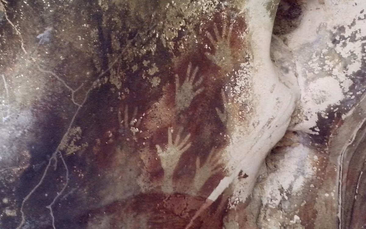 Điều này cho thấy niên đại của những bức tranh hang động ở Sulawesi ít nhất cũng lâu đời hơn 15.000 năm so với những tác phẩm nghệ thuật mà chúng ta đã xác định trước đây trong khu vực này và lâu đời hơn 30.000 năm so với những bức tranh hang động được tìm thấy ở Pháp. Ảnh: Cahyo / CC BY-SA 3.0.