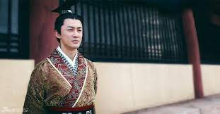 Tuy xưng đế nhưng Viên Thuật khi đó chỉ nắm trong tay 2 quận là Cửu Giang và Lư Giang. So về thế lực, Viên Thuật khó có thể sáng bằng Tào Tháo, Viên Thiệu, Lưu Biểu...