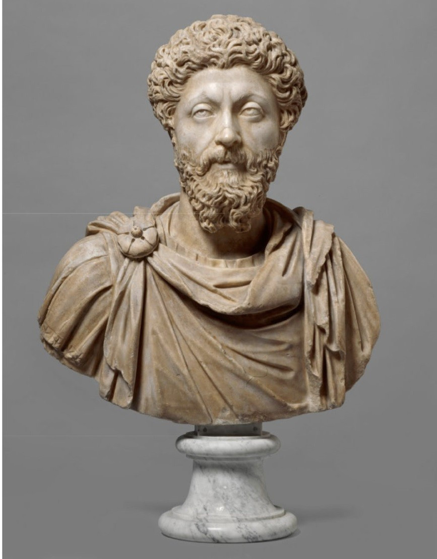 Bức tượng tạc hoàng đế Marcus Aurelius được làm bằng đồng. Mặc dù các chuyên gia biết được có ít nhất 20 bức tượng cưỡi ngựa bằng đồng khổng lồ, còn được gọi là "equi magni", đã từng được dựng ở các quảng trường công cộng của La Mã cổ đại nhưng đến nay chỉ còn bức tượng tạc hoàng đế Marcus Aurelius. Ảnh: unsthistorisches Museum, Vienna.