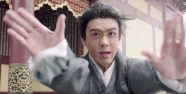 Trương Vô Kỵ với sự giúp đỡ của Cửu Âm Chân Kinh, cuối cùng đã nắm vững được võ học có thể phá giải chiêu thức của Trương Tam Phong. (Ảnh: Sohu)