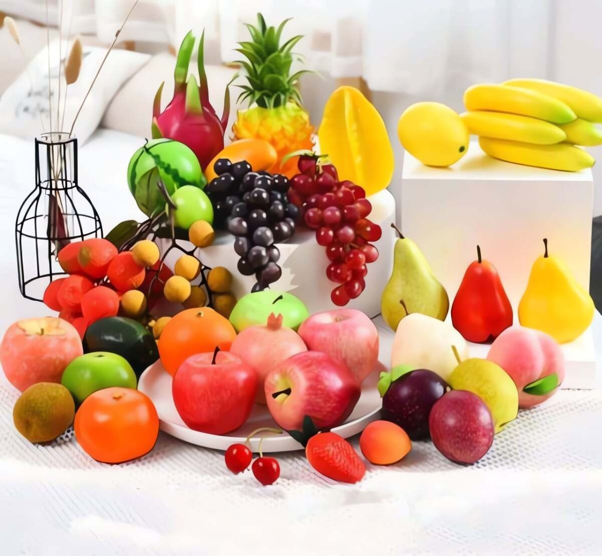 Hoa giả, quả giả không để trên bàn thờ ngày Tết