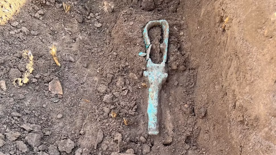 Nicky Nielsen, giảng viên cao cấp về Ai Cập học tại Đại học Manchester ở Anh, người chỉ đạo cuộc khai quật, cho biết: "Imet đang nổi lên như một địa điểm quan trọng để xem xét lại ngành khảo cổ học về Ai Cập thời kỳ cuối". Ảnh: University of Manchester.