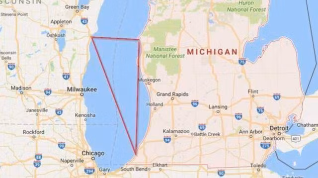 Đây là một trong những vụ tai nạn máy bay thương mại chết chóc nhất xảy ra ở Mỹ vào thời điểm đó. Lực lượng chức năng và các chuyên gia đã nỗ lực tìm kiếm chuyến bay 2501 và các nạn nhân nhưng không có kết quả. Ảnh: Click On Detroit / Google Maps.