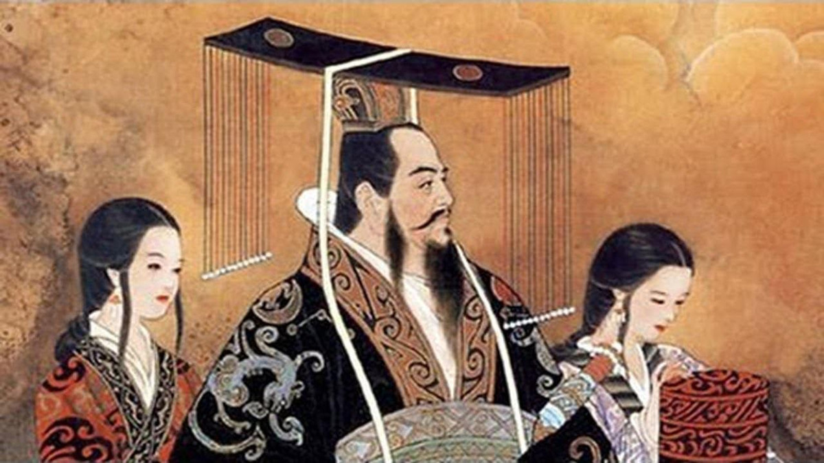 Ở Trung Quốc thời phong kiến, cung nữ làm nhiệm vụ hầu hạ, chăm lo mọi sinh hoạt hàng ngày của hoàng đế và hậu cung. Nếu phạm lỗi trong quá trình hầu hạ chủ nhân thì cung nữ sẽ có thể bị trừng phạt.