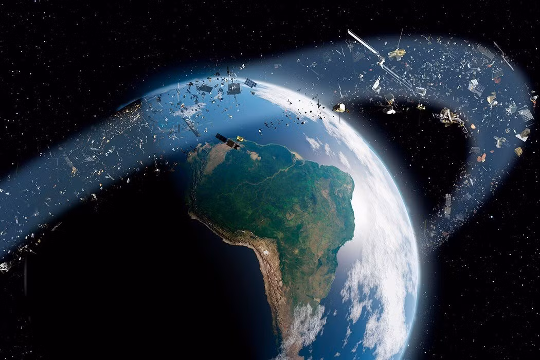 Tuy nhiên, một số mảnh vỡ sót lại trong quá trình tiến nhập khí quyển, từ những hạt bụi nhỏ đến các bình chứa nhiên liệu cỡ lớn. Ảnh: Getty.