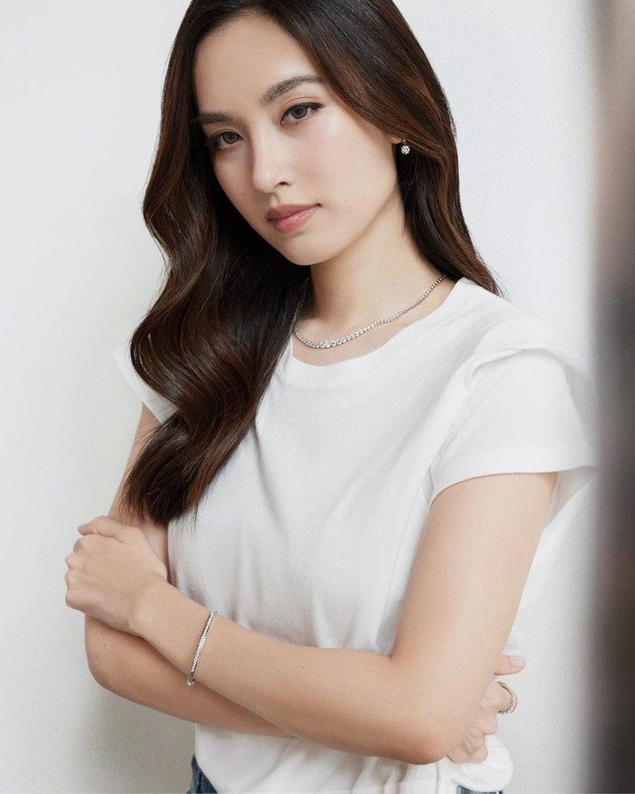 Mỹ nhân chuyển giới Nong Poy xinh đẹp trong lễ ăn hỏi đặc biệt ảnh 1