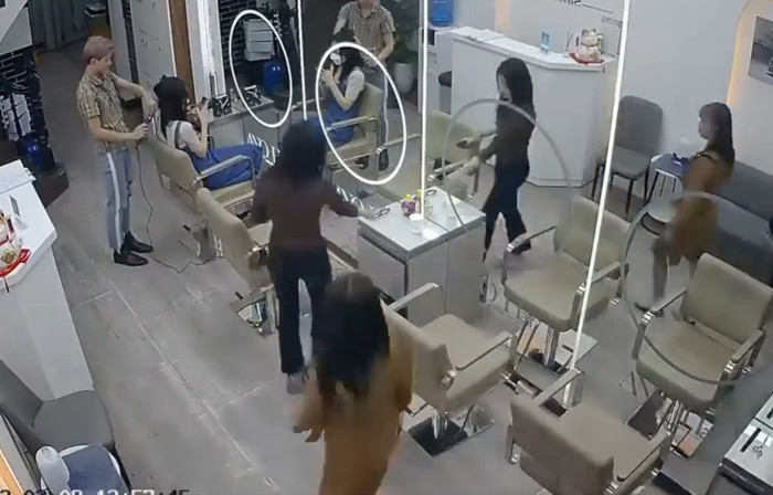 Gái xinh làm tóc xong vẫn phải quay lại tiệm 5 lần ảnh 7