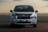 Mitsubishi Outlander PHEV 2026 từ 1,1 tỷ đồng "ăn xăng" chỉ 1,5 lít/100km
