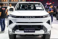 Cận cảnh Toyota Hilux chạy điện tới 1,2 tỷ đồng - chạy 240km/sạc